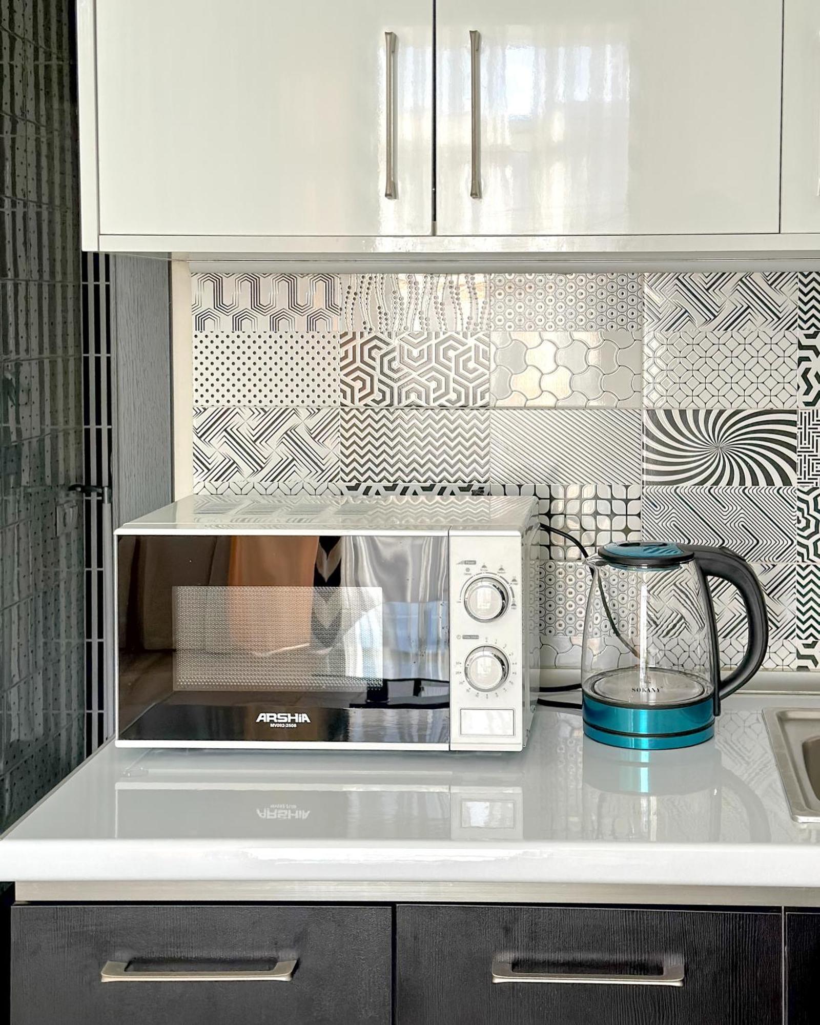 Apartments With View Тбилиси Екстериор снимка